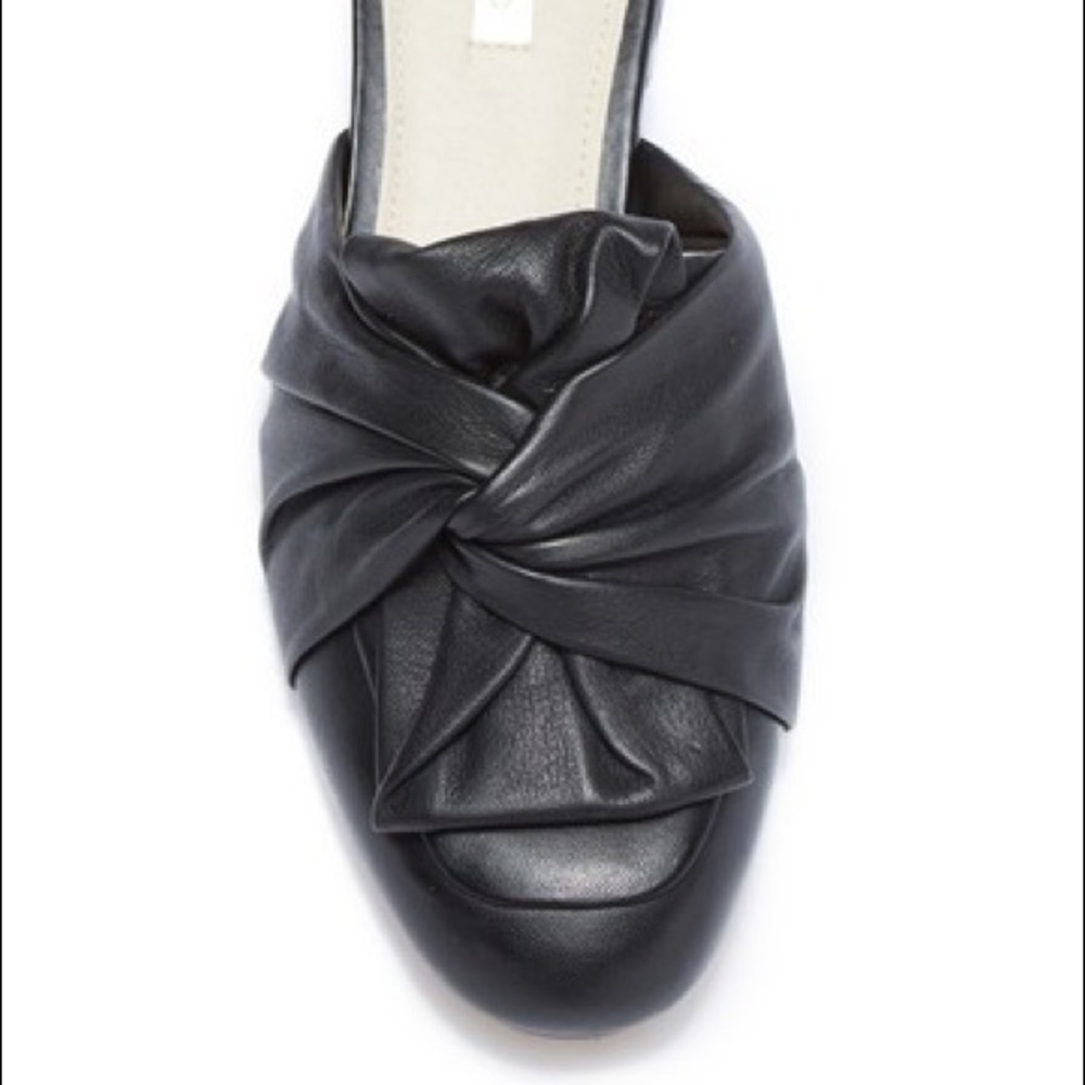 LOUIS ET CIE Black Leather Mule flat bow size 7